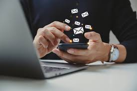 How Freelancers Can Build a Strong Personal Brand Online